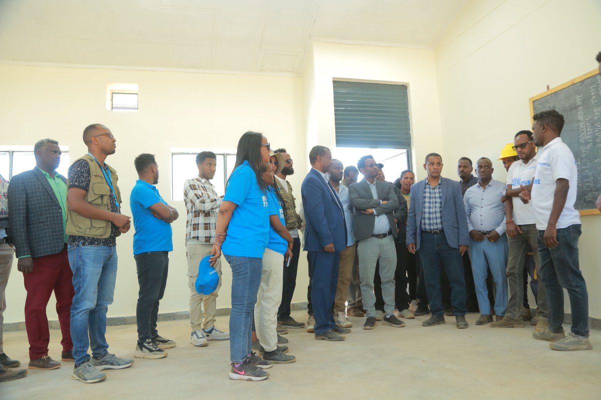 UNOPS_HoA's tweet photo. Over 1,800 students in #Hawzen #Tigray have better conditions to study after reconstruction of the #Megab and #MariamZala Primary Schools through @MoF_Ethiopia #3R4CACE project financed by @WorldBankAfrica and implemented by @UNOPS_Ethiopia. Read more 👉https://t.co/ASjsabmSdz https://t.co/CBpndU2OXZ