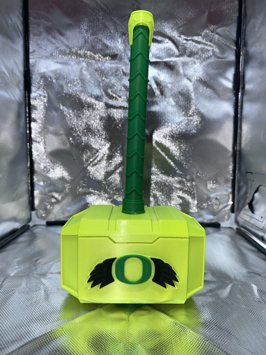BroncoLegacy's tweet photo. Custom Oregon Ducks Thor Hammer https://t.co/Pf4feZJOGd