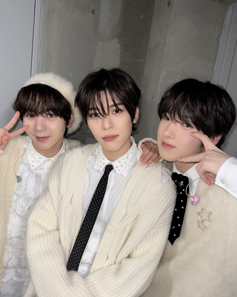 💕💗💓💞💓🩷

#SION #RYO #SAKUYA
#시온 #료 #사쿠야
#シオン #リョウ #サクヤ  
#NCTWISH