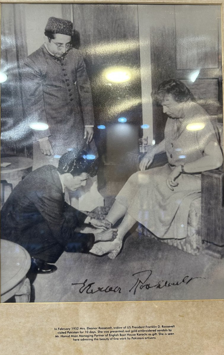 eramash's tweet photo. I always thought Jacqueline Kennedy was the only #USFirstLady who had visited Pakistan. Looking at this photo hanging in #EnglishBootHouse Karachi, EleanorRoosevelt had also visited https://t.co/NEDJ0YHEr0