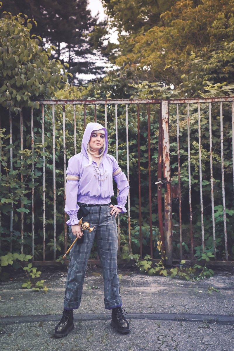 AndreaAmiet's tweet photo. #マリク・イシュタール生誕祭2024 
Happy Birthday Marik! I will always love you&amp; your sense of fashion
Celebrating with finally sharing some pictures from Dokomi this year, where I did this Marik inspired outfit 🎉🎉🎉

Pictures by clairedelalunephotographie (instagram) https://t.co/B5BdBTlMc0
