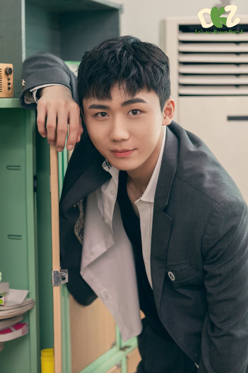 dkz_dy's tweet photo. DKZ Year End Project Song ‘It’s All Right Part.5’ Digital Single

🖼 CONCEPT PHOTO

🎶 2024.12.30 18:00 (KST)

#DKZ #디케이지
#2024연말프로젝트 https://t.co/5eyV8M5htR