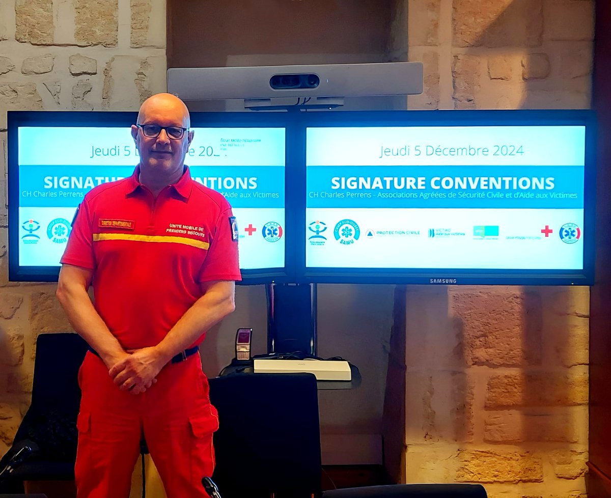 #partenariat 

✍️ Signature d'une convention avec la #CUMP.

Ce nouvel engagement permet de :

✅️ Former de nos secouristes 
✅️ Réaliser des prises en charge nécessitant un #soutien psychologique 
✅️ Assurer le suivi de nos secouristes après une #intervention