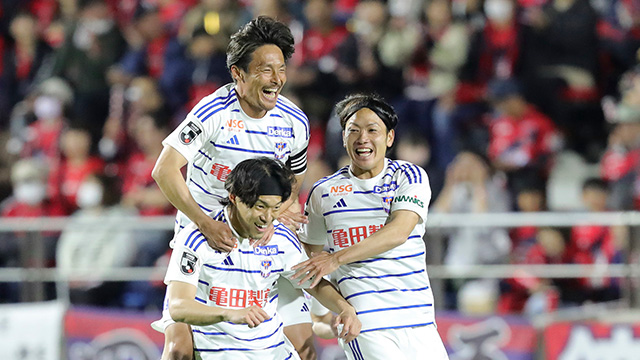 albirex_pr's tweet photo. #長谷川巧 選手の #ブラウブリッツ秋田 への完全移籍が決定しました。

「5歳でスクールに入ってから今まで、21年間、本当にありがとうございました！」と、皆さんへの感謝のコメントを残しています。

巧選手のコメントはこちらからご覧ください。
▶️https://t.co/KS8dZdEIUT

#albirex #アルビレックス新潟
