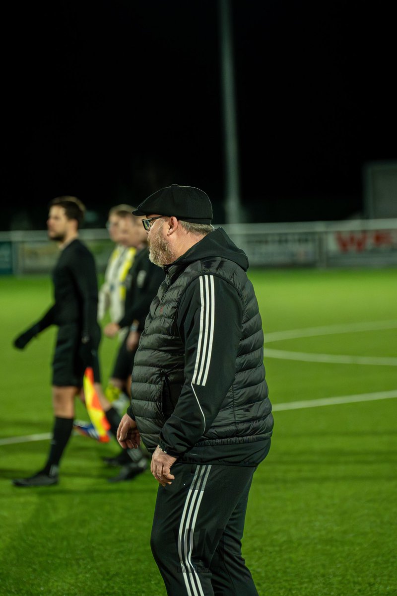 lwalkermedia's tweet photo. 👨🏻‍💼💼
@BillyCove10 @hashtagutd https://t.co/lCZdq1yUXo