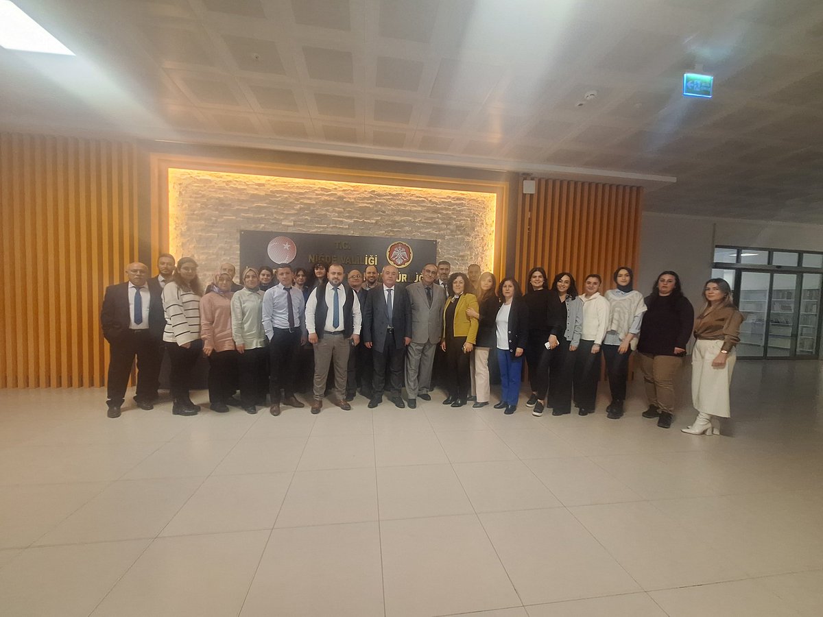 Niğde İl Nüfus ve Vatandaşlık Müdürlüğü (@nigdenufus) on Twitter photo Uzun yıllardır müdürlüğümüzde görev yapıp emekliliğe ayrılan personelimiz Hikmet SOYER için veda buluşması gerçekleştirdik.
Kendilerine emeklilik hayatında sağlık,huzur ve mutlulukar dileriz.
<a href="/itasyapan/">İbrahim Taşyapan</a>
<a href="/NigdeValiligi/">T.C. Niğde Valiliği</a>
<a href="/FahriTanrverdi1/">Fahri Tanrıverdi</a>
<a href="/ayseyavuz__/">Ayşe YAVUZ</a> Uzun yıllardır müdürlüğümüzde görev yapıp emekliliğe ayrılan personelimiz Hikmet SOYER için veda buluşması gerçekleştirdik.
Kendilerine emeklilik hayatında sağlık,huzur ve mutlulukar dileriz.
<a href="/itasyapan/">İbrahim Taşyapan</a>
<a href="/NigdeValiligi/">T.C. Niğde Valiliği</a>
<a href="/FahriTanrverdi1/">Fahri Tanrıverdi</a>
<a href="/ayseyavuz__/">Ayşe YAVUZ</a>