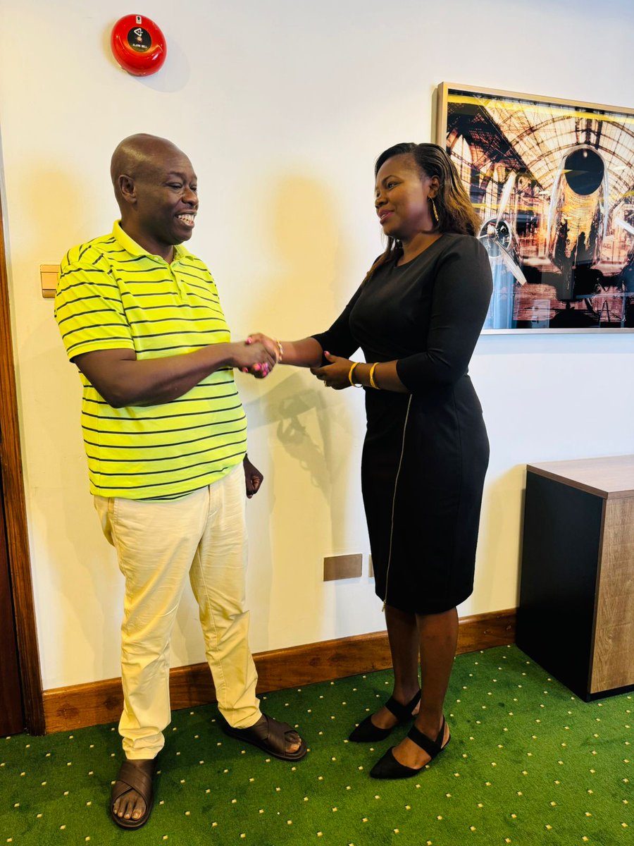 rigathi's tweet photo. This morning I was happy to receive @wambuiNyutu, a gracious young lady and a daughter of the Mountain.

Wambui sought my guidance and mentorship on her path to leadership.

I have taken her through the rigours of leadership and guided her on the fact that public service is a calling and selfless. 

I am especially impressed by her sense of purpose and her great desire to offer servant leadership to the great people of Murang’a. 

Wambui is focused, passionate and  very knowlegible on people issues. Mine is to give you my blessings as a father.

Go!Go! My Daughter!