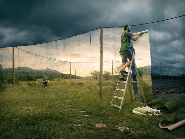 franch_laura's tweet photo. Hoy os invito a un largo paseo a través de la vida y obra de Erik Johansson (Götene, 1985), un artista sueco afincado en Praga cuyos fotomontajes surrealistas son una maravilla llena de humor y poesía. Sus creaciones han sido definidas como “fotografía imposible”. 

👇🏻Abro hilo. https://t.co/zJjfwKeRaS