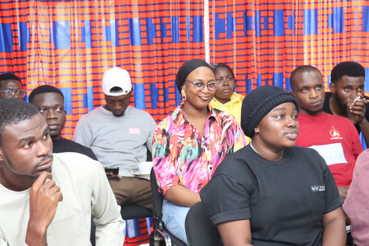 Open Minds Young Voices (@fes_omyv) on Twitter photo Happy New Week! 🥳 Are you passionate about social justice, good governance, and driving positive change in Nigeria?
Apply now for the <a href="/FES_OMYV/">Open Minds Young Voices</a> Programme, 2025, and seize the opportunity to join Cohort 8 of this prestigious Fellowship!
Deadline: 29th December, 2024 Happy New Week! 🥳 Are you passionate about social justice, good governance, and driving positive change in Nigeria?
Apply now for the <a href="/FES_OMYV/">Open Minds Young Voices</a> Programme, 2025, and seize the opportunity to join Cohort 8 of this prestigious Fellowship!
Deadline: 29th December, 2024