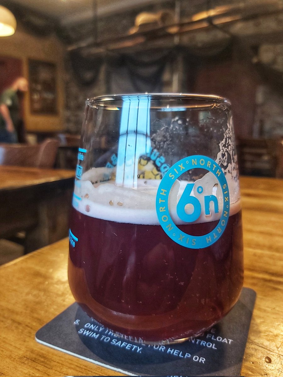 Howie (@_bhowie) on Twitter photo Cassis by <a href="/sixdnorth/">Six°North Brewery</a>, a blackcurrant beer. Wonderfully tart after a coffee infused Imperial Stout. Cassis by <a href="/sixdnorth/">Six°North Brewery</a>, a blackcurrant beer. Wonderfully tart after a coffee infused Imperial Stout.