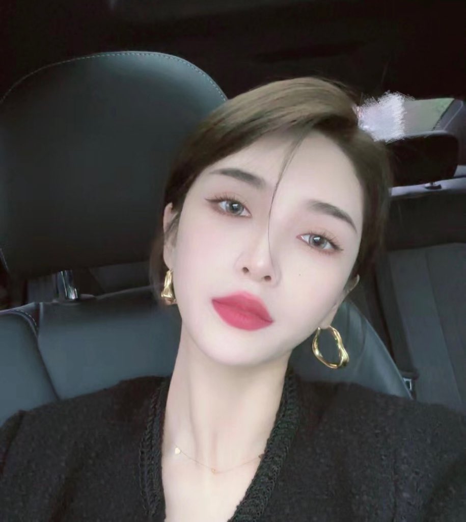 너를 보고 있어 https://t.co/HWeBdN5P4U