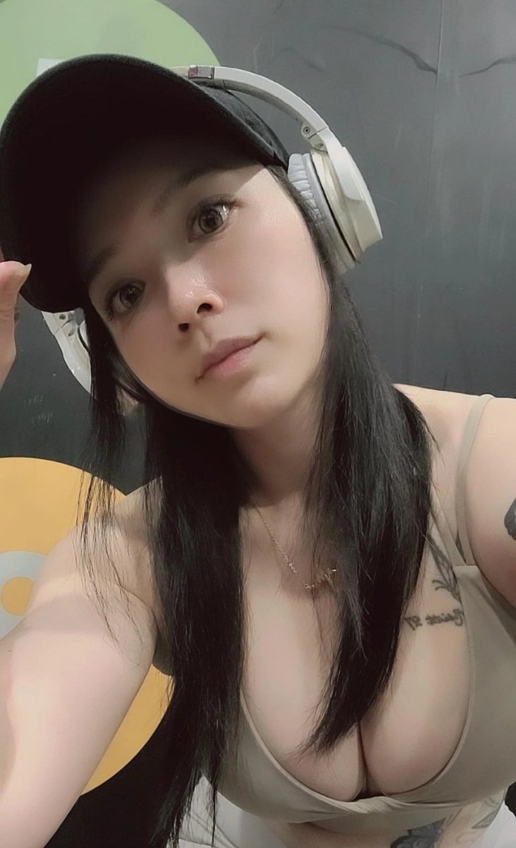 我是鹹湯圓派的 你們呢 超派~ https://t.co/Ev1a0CNXoS