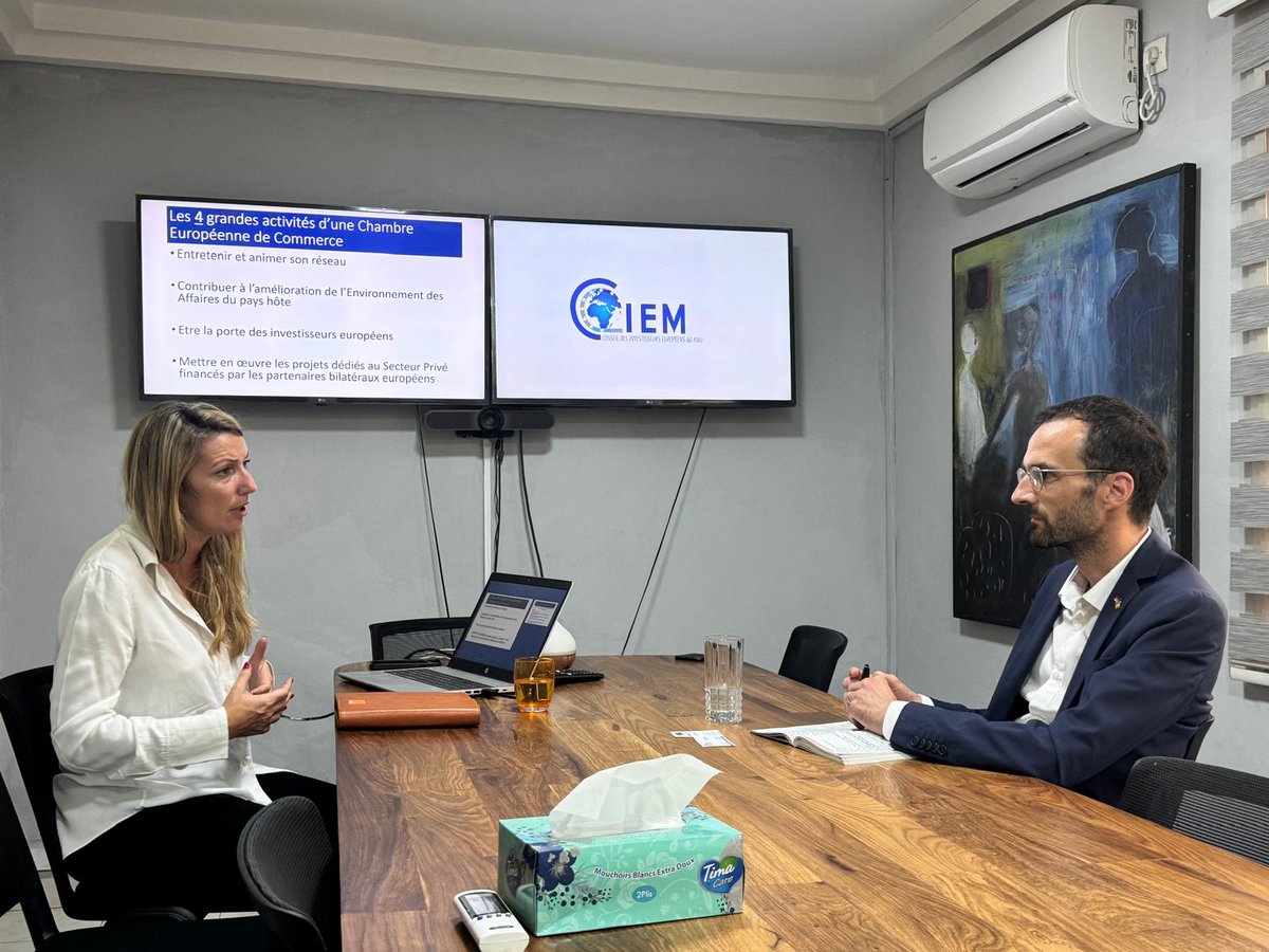 eurochammali's tweet image. Le 10 déc. 2024, le CIEM a accueilli M. Paul Christoph BORKAMM, Chef de Coopération de l’Ambassade d’Allemagne au Mali pour présenter les projets et activités du CIEM. 🇩🇪
#CIEM #EBOWWN #Eurocham #EurochamClusterAfrica #DUE #Mali