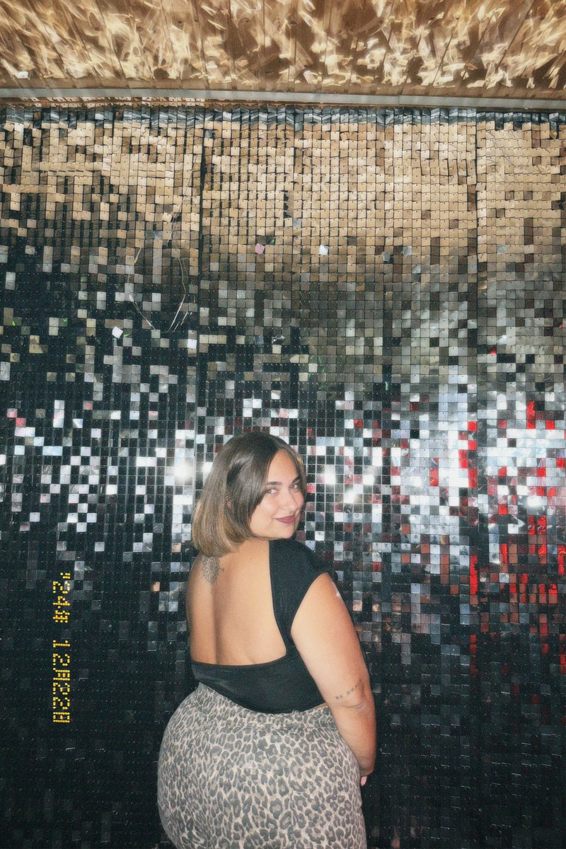 xxavicore's tweet image. 👩🏼‍🦱