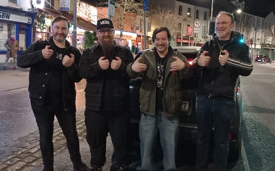 Thanks so much to everyone that came out Friday night, especially The Revolt for putting it all together and playing a killer set, and <a href="/LoveNDirtt/">Love N’Dirtt</a> for setting the tone right from the opening notes 🤘
What a send off to the year! Merry Christmas from the Grave, see y'all in 2025