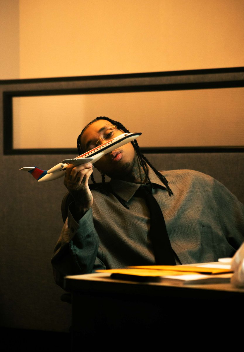 Clock’s ticking… ⏰

2 days left to swap your couch for a private jet and ring in NYE with <a href="/Tyga/">T-Raww</a> in Vegas. 🎲

Pre-save the album at geojam.com/tyga

Winners announced 12/25. Must be 21+ to enter.

$JAM <a href="/base/">Base</a>