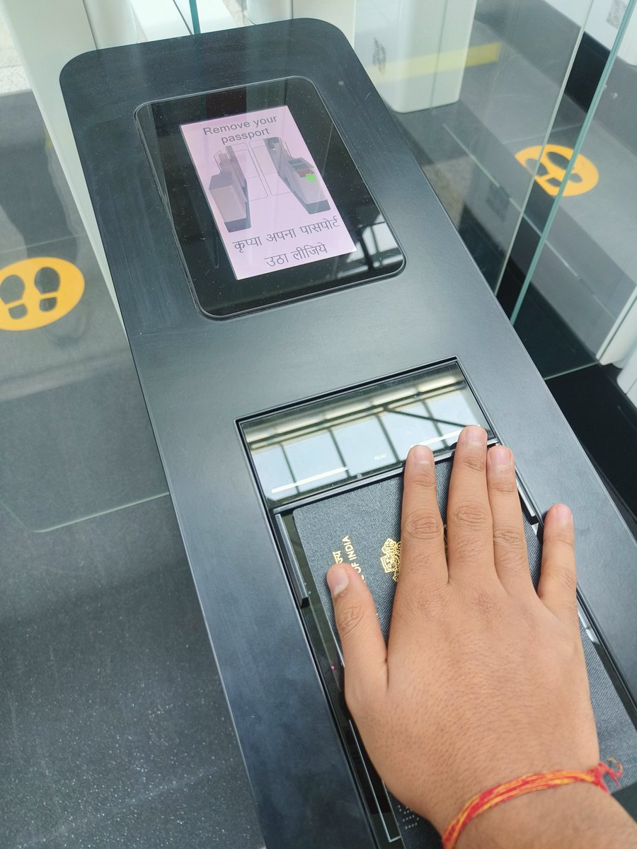 Hrittik Roy tweet media