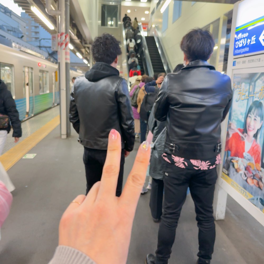 shinko0218's tweet photo. ｼﾞｭﾝｽｶﾄｩｷﾞｬｻﾞｰこもれび2日間(ღ′◡︎‵)♪
笑顔ｷﾗｷﾗで楽しいLiveでした
みんなが仲良くて最高です！！！！

#ジュンスカ
#junskywalkers
#森純太
#宮田和弥
#小林雅之
#市川勝也 https://t.co/KKIOAjmM4z