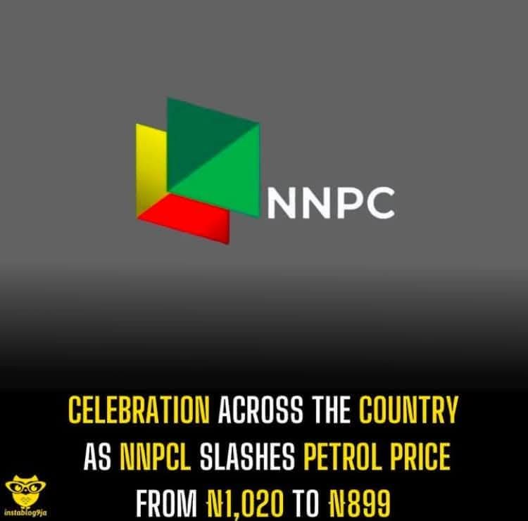 yemiluvme's tweet photo. @nnpclimited #xmas2024 gift to Nigerians ...899/ltr.
@aonanuga1956 @AP @Bhooks_man @nassnigeria @SPNigeria @PBATMediaCentre @officialABAT https://t.co/SgQjb0ClXn