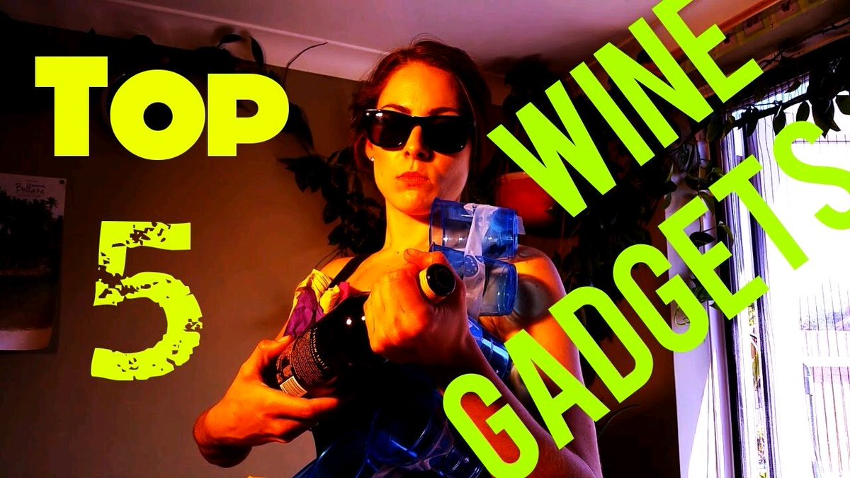 Need a helping hand on the right present ?? Well we have the top 5 wine gifts, that most people would love !! Take a look and decided which one you want !! 

youtu.be/uxrEKMlOKKg?si…
.
.
.
.
.
#wine #gifts #Christmasparty #boxing