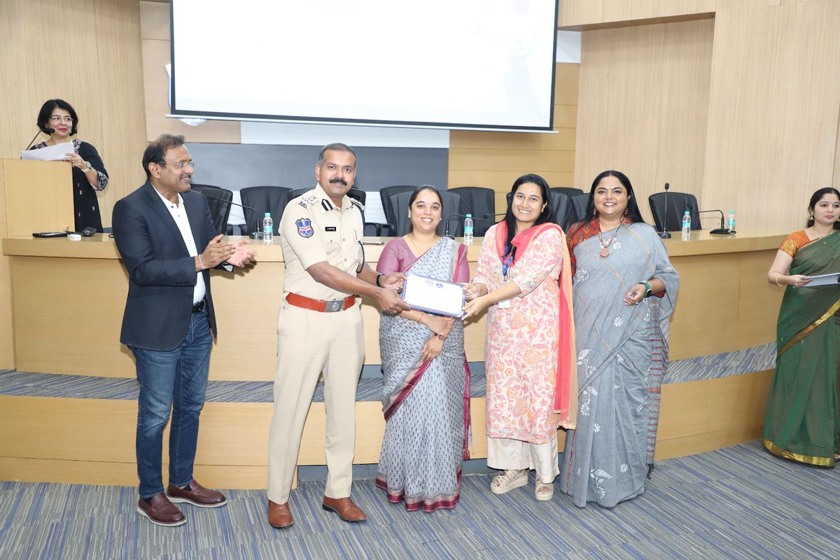 egenaiofficial's tweet photo. Celebrating Empowerment & Achievement!
We are proud to share that Geeta Kulkarni represented #Egen in the prestigious SCSC Margdarshak Programme, organized by the Society For Cyberabad Security Council (SCSC) in partnership with the @cyberabadpolice #WomenInTech #WomenEmpowerment https://t.co/iEtNqs2iON
