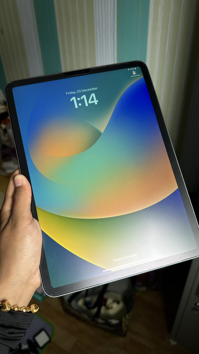 cikfaarah's tweet photo. Really hope if you guys can help me to share with others 🙏🏻 i urgently want to letgo my ipad. Details i will share below ⬇️

serious buyer want to know more details can ws me direct 
➡️ https://t.co/CALzaY5XEc https://t.co/7T4DgEqS0z