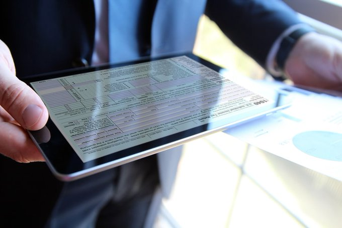 🤔¿Obligado a presentar factura electrónica? 

💻La obligación de presentar factura electrónica llegará en 2025. ¿Sabes si estás obligado a emitir e-factura? 

👇Mejor que te vayas adelantando.
¡Echa un vistazo al artículo que nos trae <a href="/Emprendedores/">Emprendedores</a>!

🗞️emprendedores.es/gestion/factur…