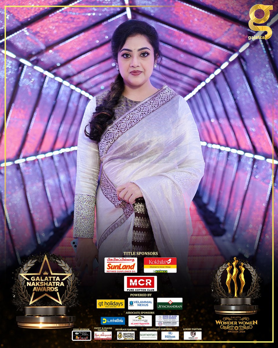 galattadotcom's tweet photo. A vision of loveliness! #Meena's captivating presence on the red carpet at the Galatta Nakshatra and Galatta Wonder Women Awards 2024 😍💫

@SunlandOil @Ramrajofficial @mcrshopping  @gtholidays_  @VelammalNexus  #JeyachandranTextiles @DarlingRetail @terrenumhomes #AVITChennai #TopivappaBiriyani #Aaladipattiyan @BritishEmpireOf  #Somerset @HiltonHotels #GalattaWonderWomen #GalattaNakshatraAwards #GalattaAwards