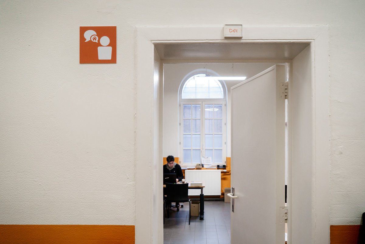 The arrival centre of Fedasil and the registration centre of the Immigration Office will be closed on 25 and 26 december 2024 as well as on 1 January 2025. It will therefore not be possible to apply for international protection or for a reception place on these dates.