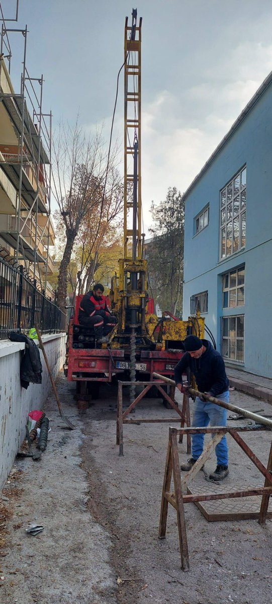 insaatemlaksb's tweet photo. "Güçleniyoruz"
Yenimahalle Gazi Ortaokulu Güçlendirme Proje alım işi 22/12/2024 pazar günü tamamlandı. İhale çalışmalarına başladık.

@tcmeb @AnkaraValiligi @MemAnkara @kocakysr @MemYenimahalle 
@velikarakuss @duran19arslan @rifatceri04 https://t.co/62B73IZxaf