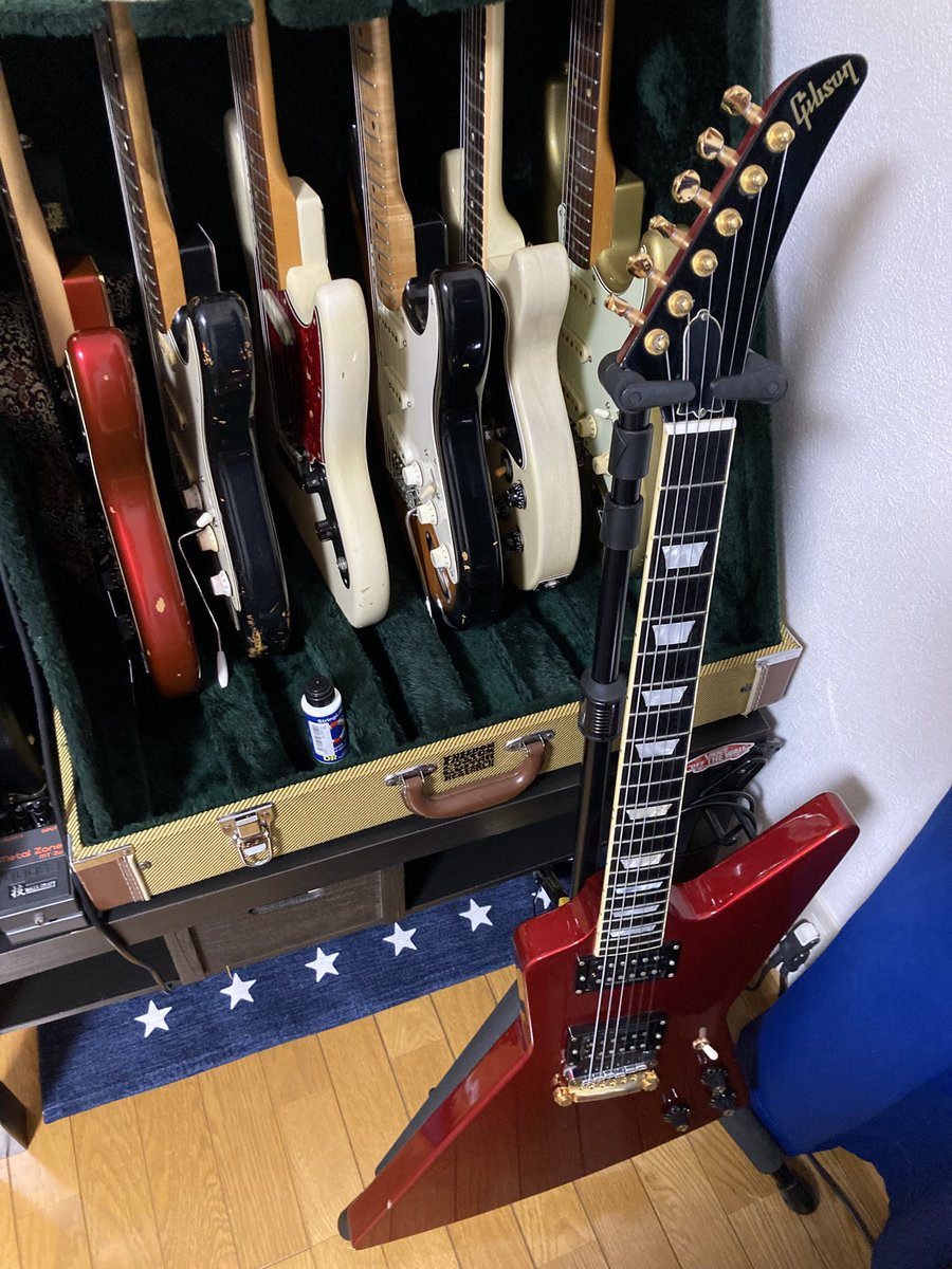 anaconda__boy's tweet image. エクスプローラー、床ギリギリや！ハーキュレスで！

それがまたいい。
世話のかかる子みたいで可愛い
#マイギブソン
#gibson130