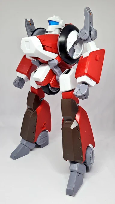 まぁ今年はガーランドやイクサーロボとか武夜御鳴神とか私の好きなロボばかりプラモ出しやがったなほんっと…もうメカスマで驚くことないもんねと思ったらアムドライバーやグランセイザーくるんよなあいつら… 