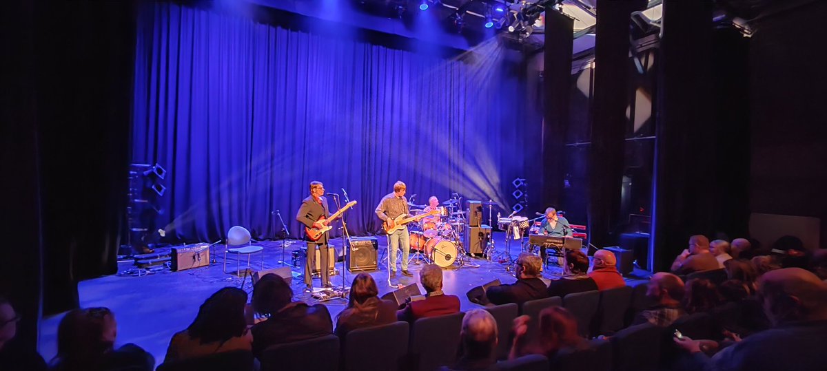 What a fantastic evening <a href="/ArlingtonArts/">Arlington Arts Centre</a> with <a href="/BigBossManMusic/">Big Boss Man</a> and the fabulous <a href="/PPArnold1/">PP Arnold</a> #soulsurvivor 🎄🎄🎄🎄🎄💜❤️💜