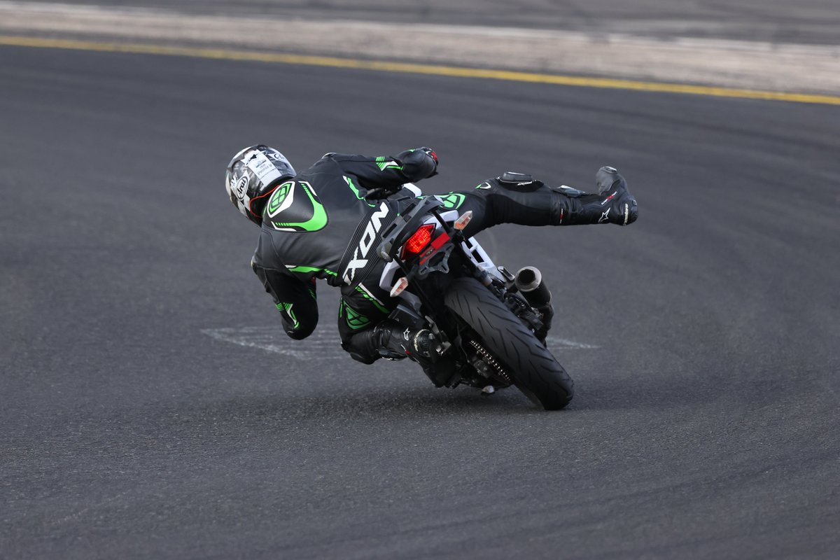 A_blender_user's tweet photo. Track day #3 https://t.co/PVTbT1DYKk