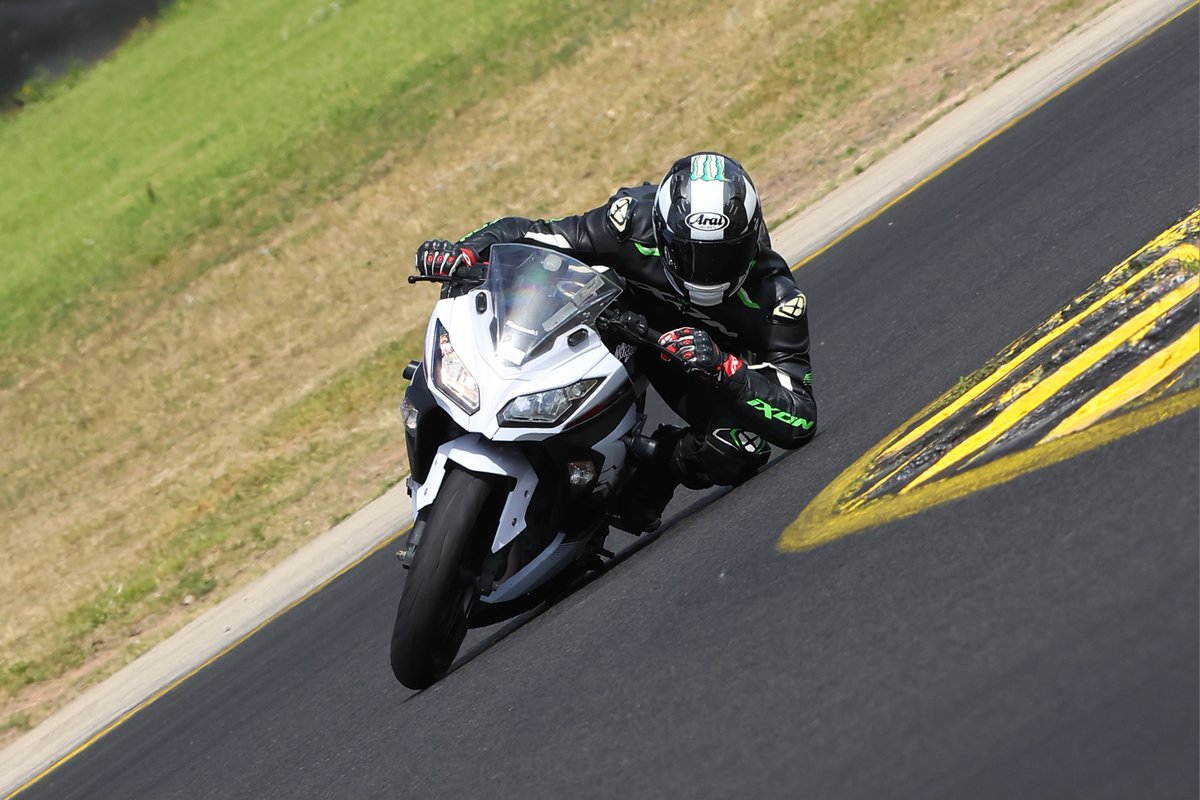 A_blender_user's tweet photo. Track day #3 https://t.co/PVTbT1DYKk