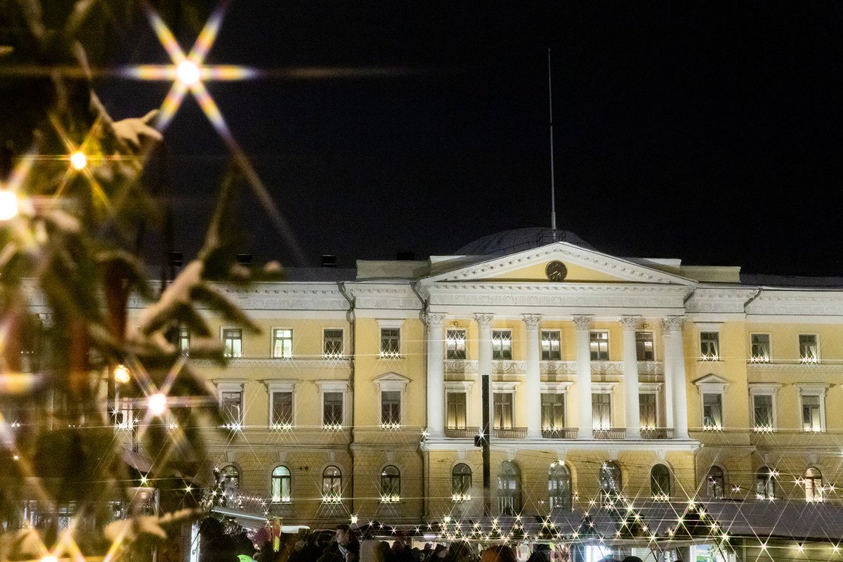 Toivotamme kaikille hyvää ja rauhallista joulua!⁣⁣
⁣⁣
❄️❄️❄️❄️⁣⁣
⁣⁣
Vi önskar alla en god och fridfull jul!⁣⁣