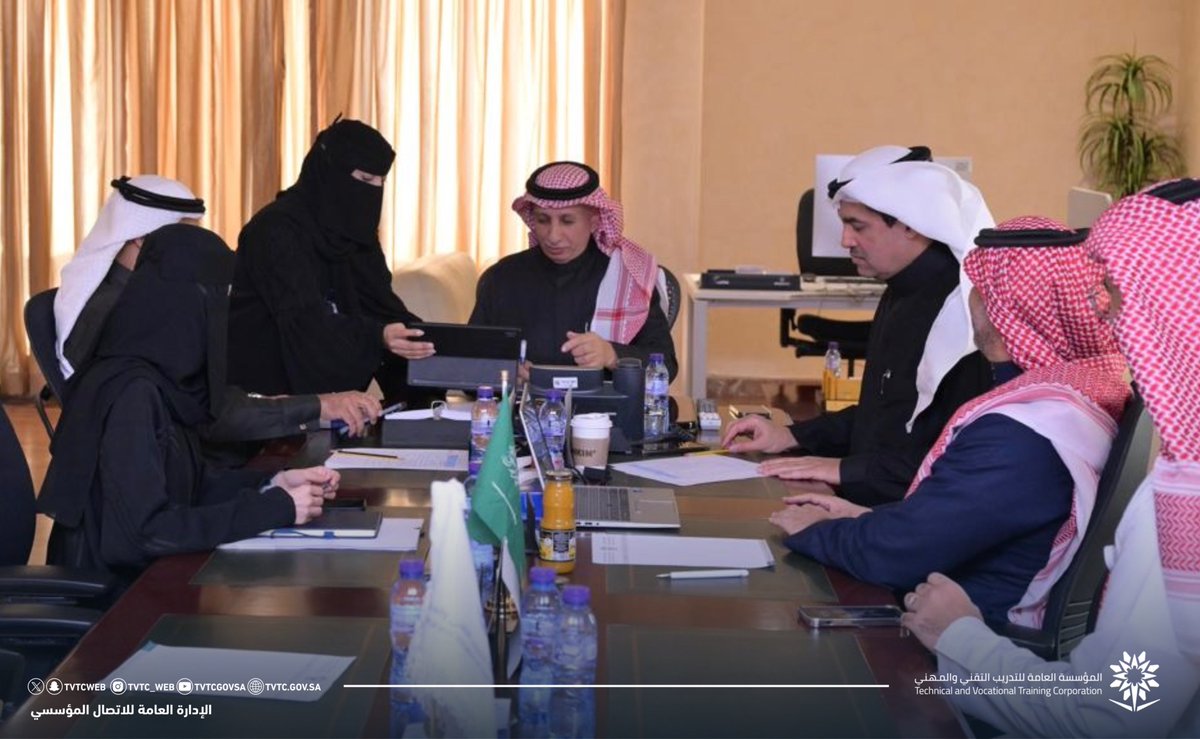 التدريب التقني tweet media