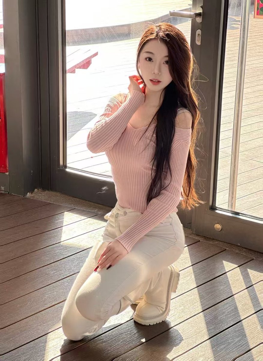 mrxsama11's tweet photo. #上海 #女s #调教 #四爱 #榨精 #潮吹 #前高 #边缘控 #龟责 #恋足 #高跟 #丝袜 #钻胯 #人格羞辱 #狗奴 #跪拜 #耳光 #鞭打 #足深喉 #口水 #圣水 #坐脸窒息 #鞋交 #捆绑固定 #踢裆 #虐乳 #踩踏 #刑奴 #榨精 #马眼 #拳交 #四爱 #虐肛 #灌肠 #木乃伊包裹 https://t.co/Tv5EKFQxii