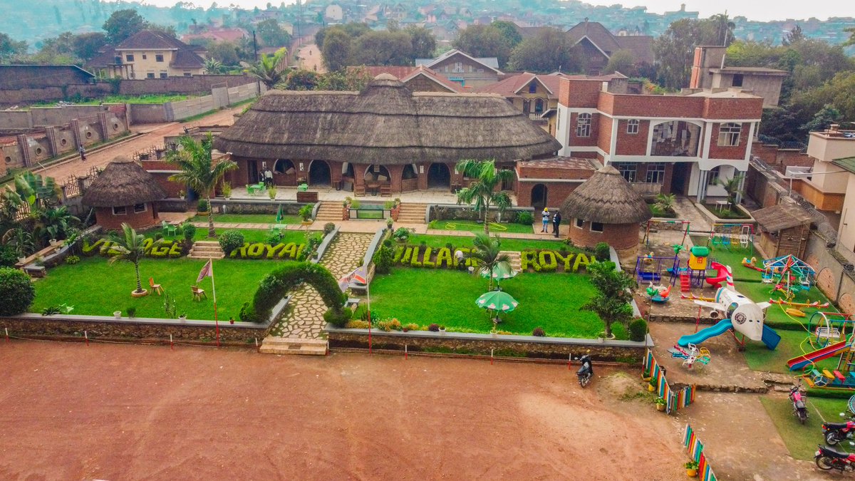 villageroyal's tweet photo. Village Royal vous souhaite une excellente semaine !

Venez fêter Noël dans un lieu de détente unique, où chaque instant est spécial https://t.co/9M6eDu8del