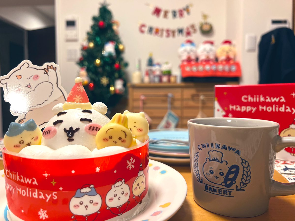 konimo_mhw's tweet photo. 🎂🎊🎉
みんなもよいXmasを🎄✨️
#ちいかわ https://t.co/MCTRhO6qP5
