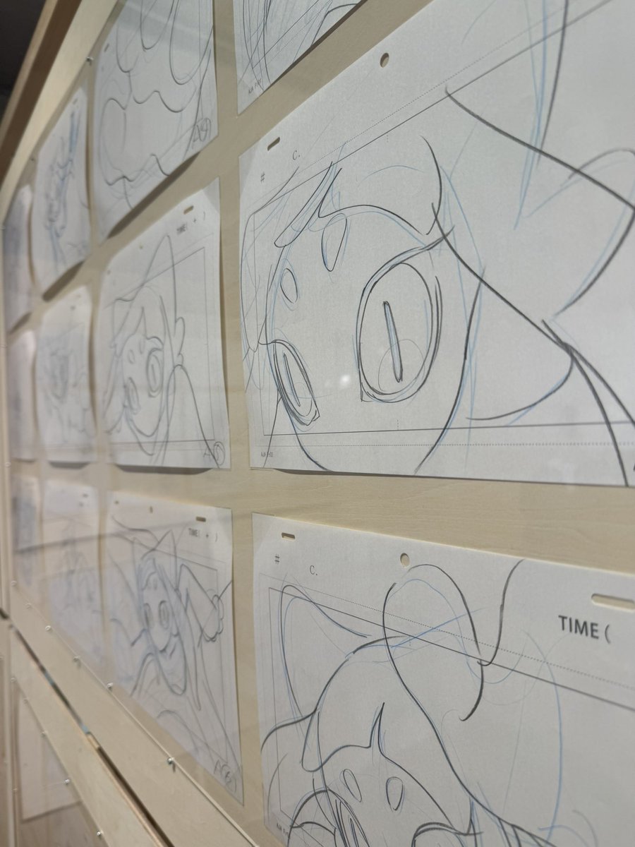 「はなぶしさんの個展。アナログでここまで自由に描けると楽しいだろうな〜というのがよ」|kinomiki_のイラスト