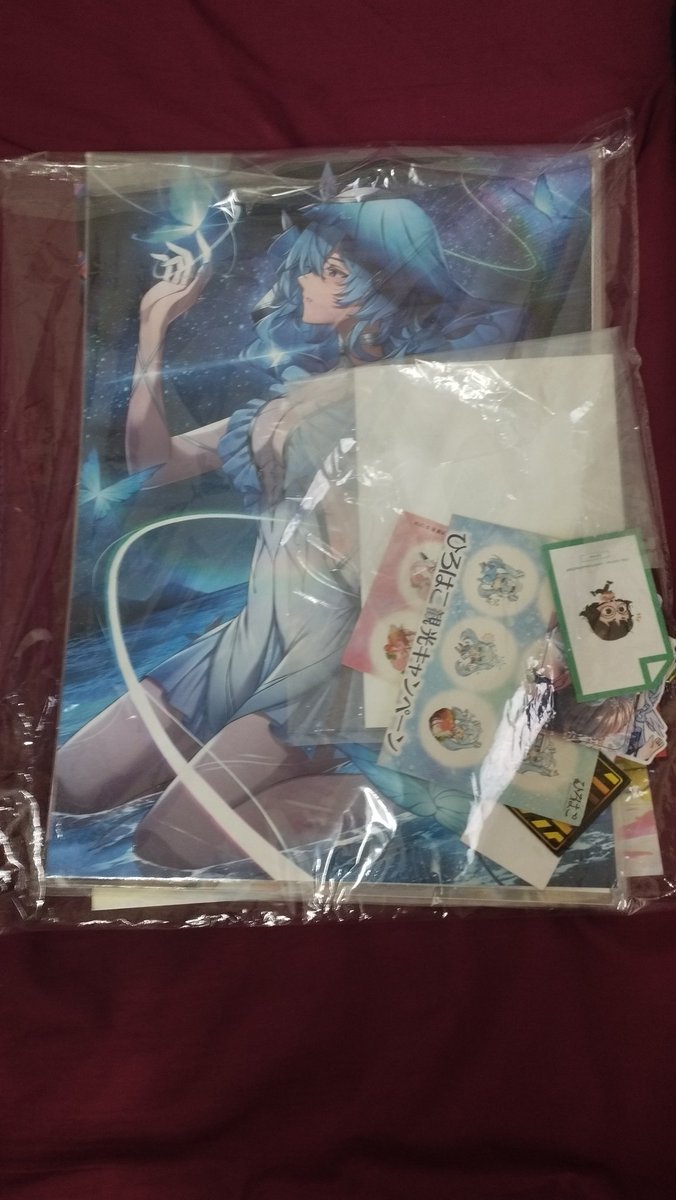 HamuzaYuto's tweet photo. Soo many things i bought in the CF event yesterday!!! Feel worth it to spend a lot 💖💖🔥🔥👍👍✨✨💠💠🥰🥰 he just bought one @khaqimi_ 🤣 #leavealike #comicfiesta #comicfiesta2024 #cf2024 #moneyspent #honkaistarrail #wutheringwaves #wuwa #hsr https://t.co/Pqqo3g6eHB