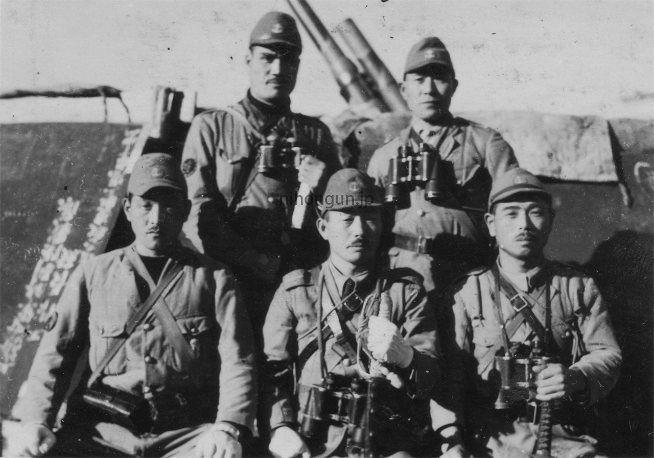 陸軍、海軍写真集 Amazon.co.jp: 増補版 日本海軍航空隊戦場写真集 : スケール