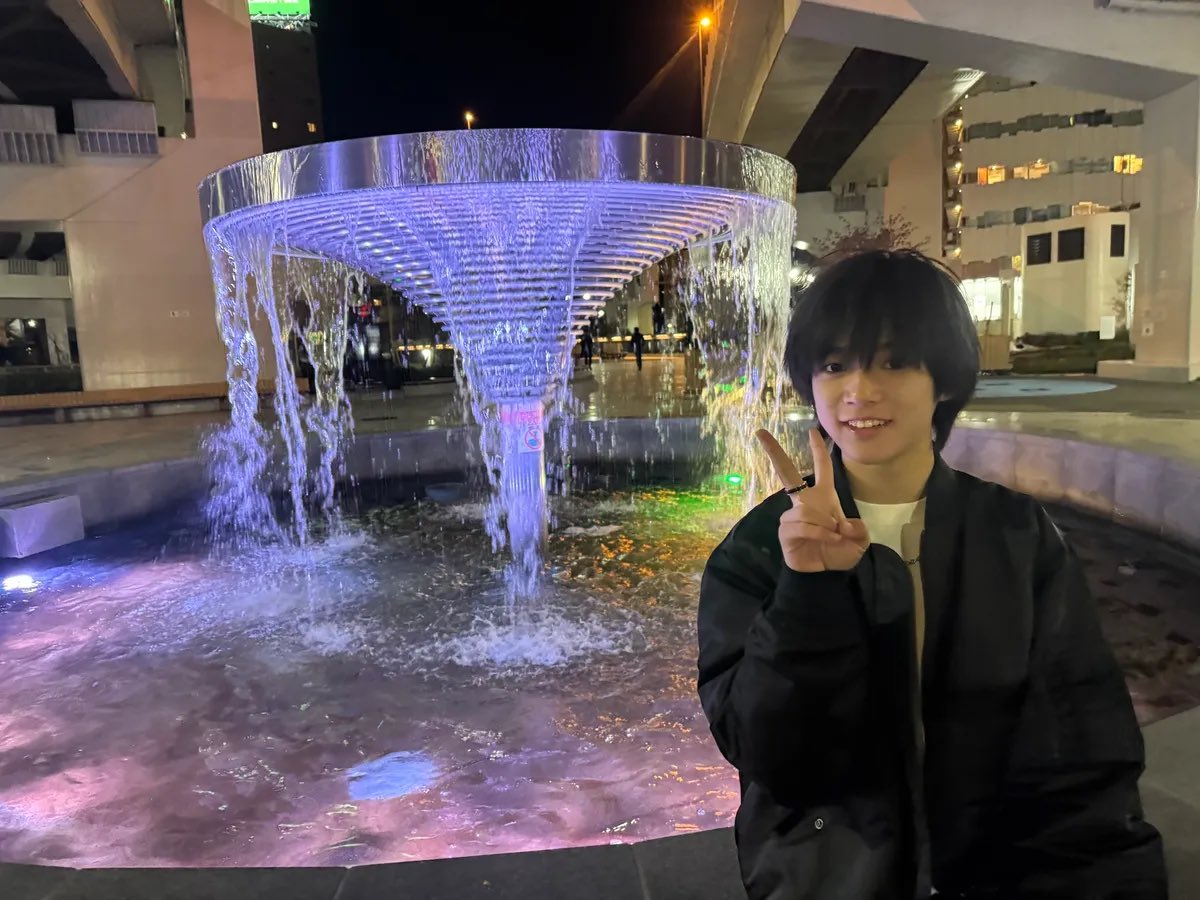 nicopuchi_info's tweet photo. メン㋲ブログ更新🆙

イルミネーションをみに行ったんだって🌟🌟
▶︎▶︎ https://t.co/M7jkTdFydc

#大野遥斗
#ニコプチ https://t.co/BhGNkYoNm9