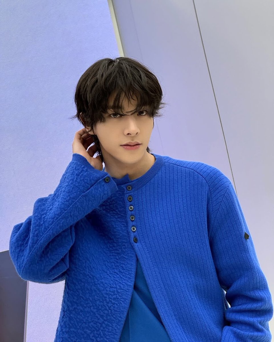 SoulliesPH's tweet image. 231224 | INSTAGRAM 

@_adererror 
#ADERERROR #아더에러
#ADER10thAnniversary #FUTOURIST #JAKE

JAKEHOON FOR ADER ERROR
#FUTURISTIC_JAKEHOON #ENHYPEN_JAKE
@ENHYPEN_members @ENHYPEN