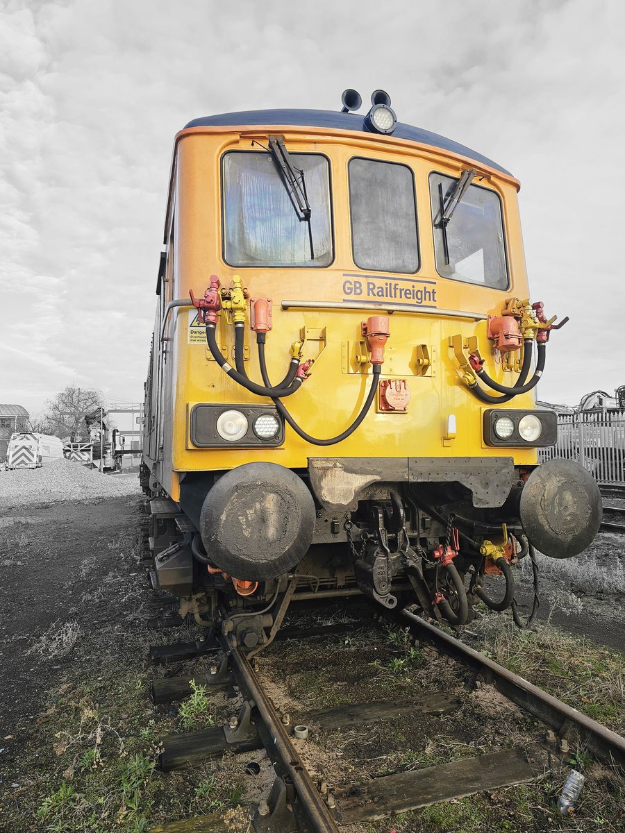 RB069Les's tweet photo. 73961 on 0Z74 Hither Green to TWY
#class73 #lifeontheironroad https://t.co/JkVViIIE73
