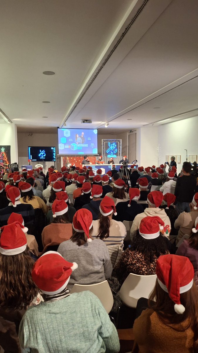 RadioVigo's tweet photo. Éxito rotundo del programa #morningbox desde Vigo el pasado viernes 20 desde @MARCOVigo3 . Si quieres escucharlo de nuevo: https://t.co/Ss9vT9MOSM emitido el 21/12/24. https://t.co/Me8kVRwQyU