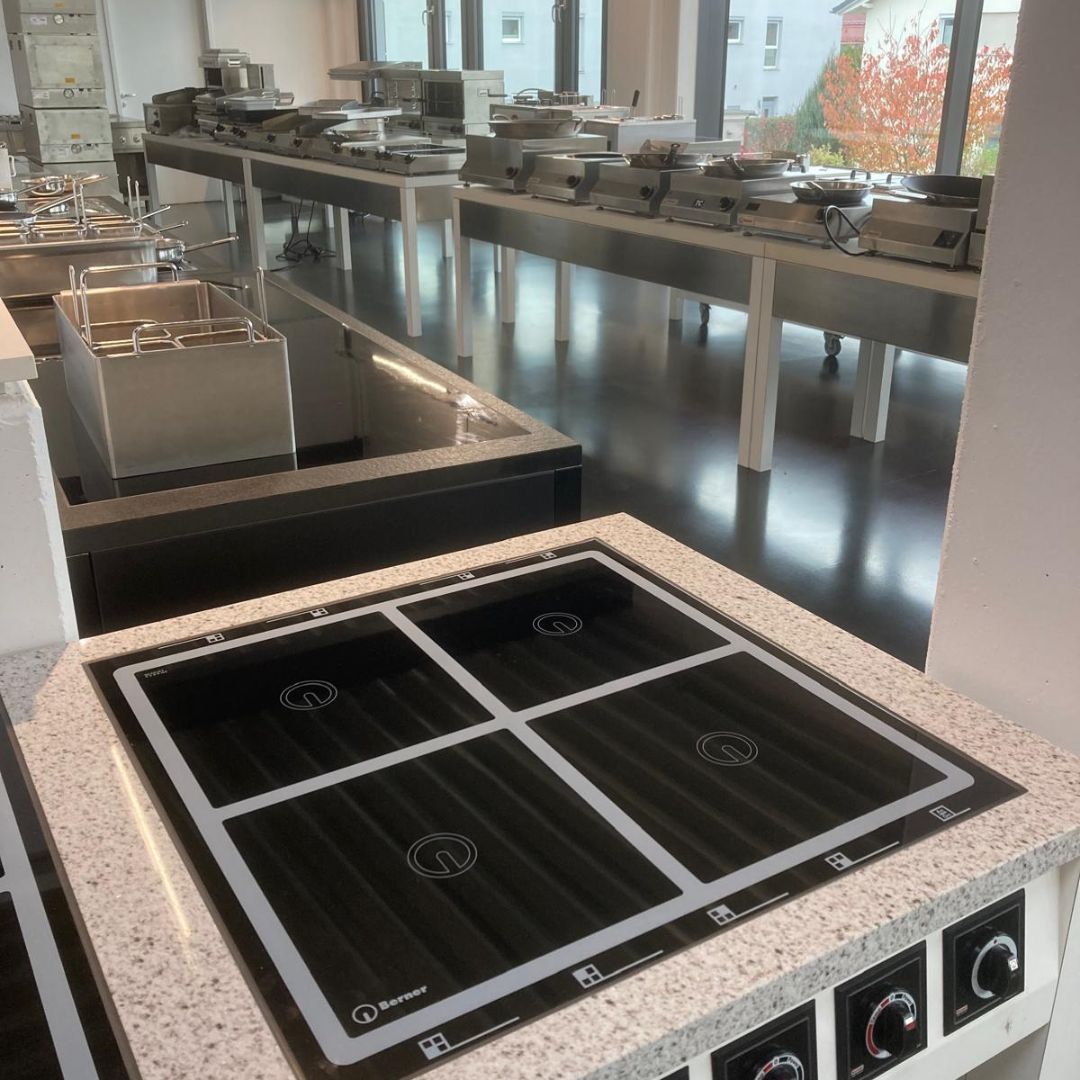 Cook_Valentine's tweet image. #Induction is widely reported as the future of the #foodservice industry. 

Designed with the latest, innovative technology, Berner induction units deliver ultimate precision, significantly improved working environments, and substantial ongoing energy savings.