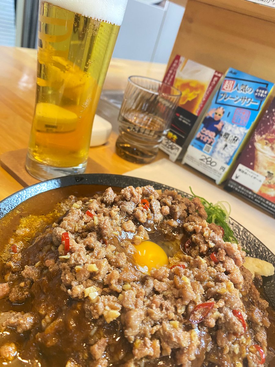 07SALA20's tweet photo. 神泡ビール🍺
激辛スパイシー台湾curry🍛
月曜から(و 'ω')و アザッス! https://t.co/MOerdJdqOW