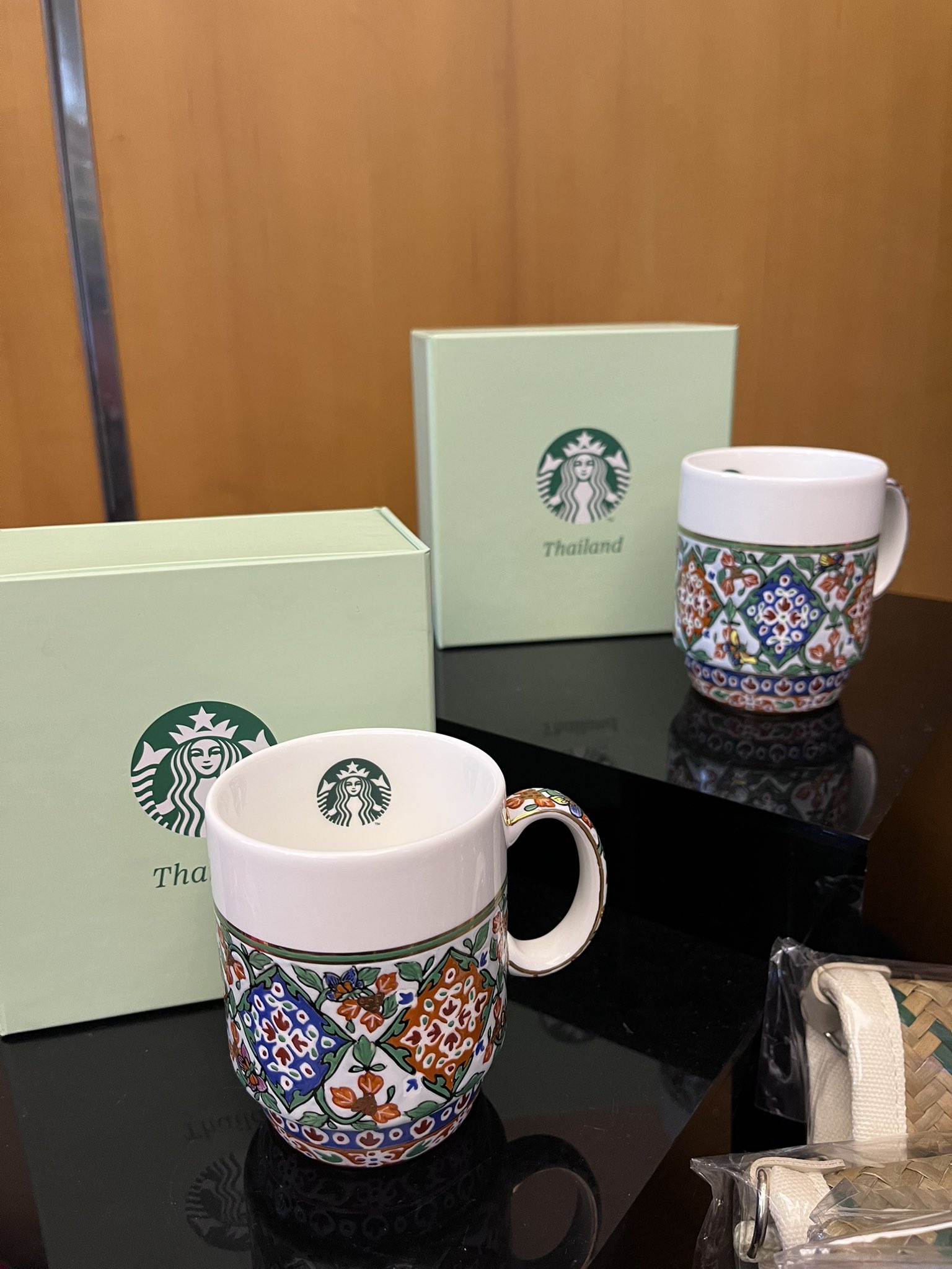 ラスト レア！ スターバックス 20周年アニバーサリー マグカップ